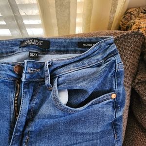 Judy Blue Distressed Relaxed Jeans